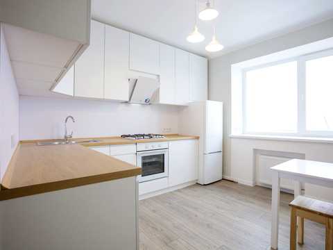 квартира за адресою Юності вул., 3