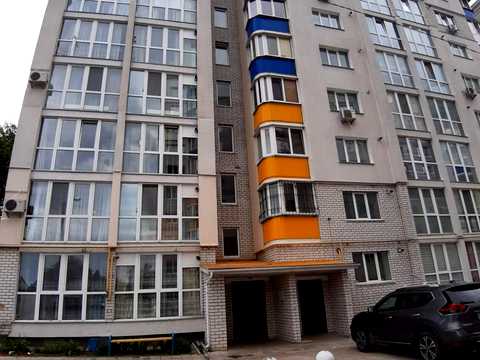 квартира за адресою Мая