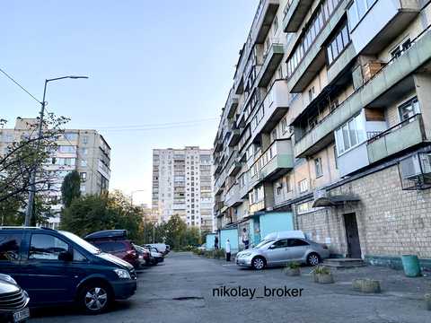 квартира за адресою Івана Миколайчука вул. (Серафимовича), 13