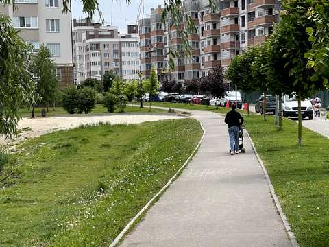квартира за адресою Приозерний бульв., 5