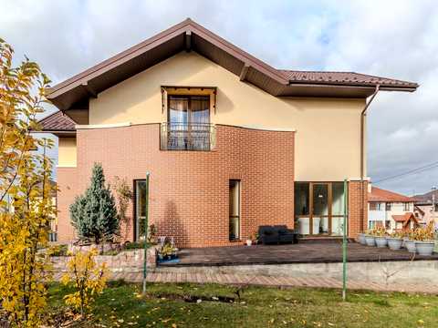 будинок за адресою Ігоря Білозіра вул., 9
