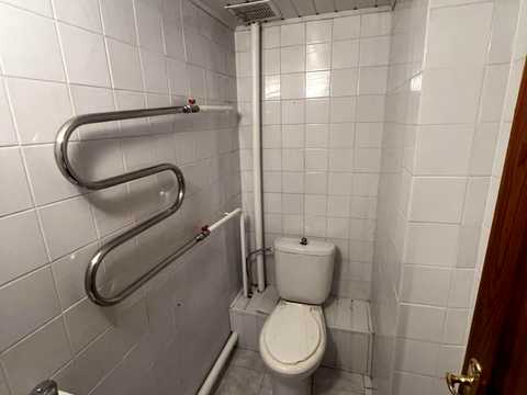 будинок за адресою Великолузька вул., 303