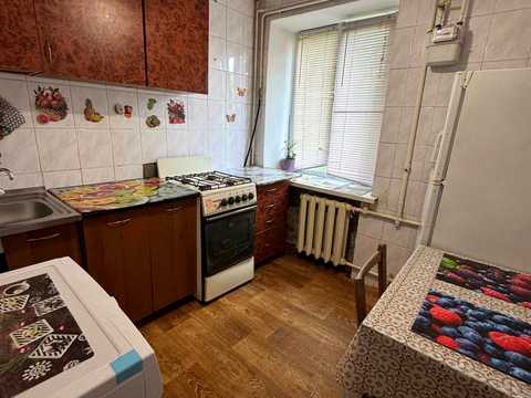 квартира по адресу Свободы просп. (60-річчя Жовтня), 77