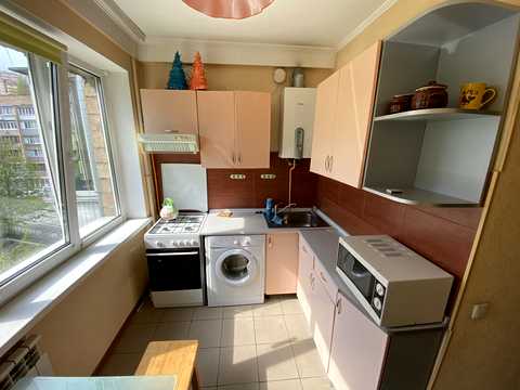 квартира за адресою Гетьмана 36