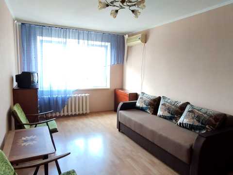 квартира по адресу Героев Днепра ул., 38-Д
