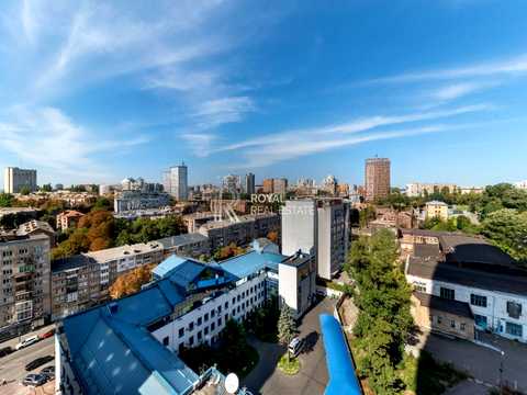 коммерческая по адресу Кловский спуск, 7