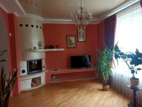 квартира за адресою вул. Слави, 11