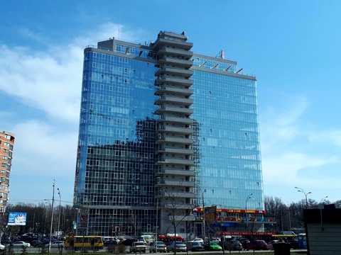 коммерческая по адресу Голосеевский пер., 132