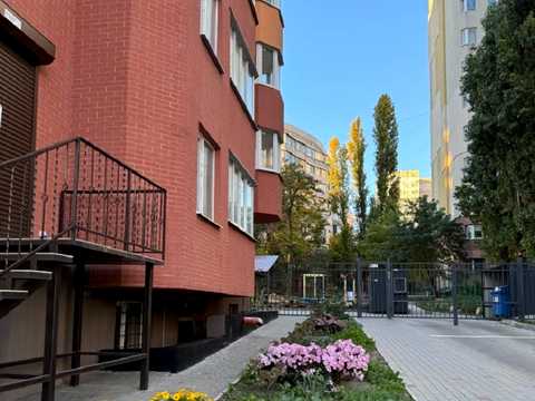 квартира по адресу Евгения Чикаленко ул., 58А