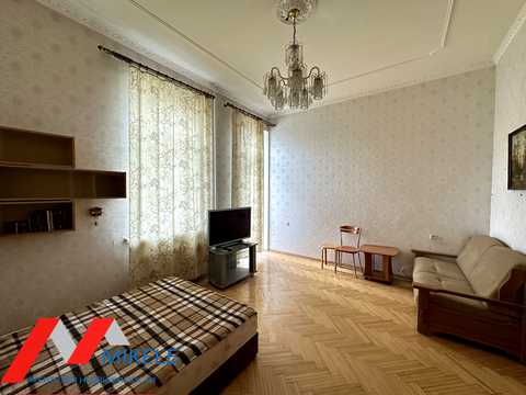 квартира за адресою Верхній Вал вул., 48/28а