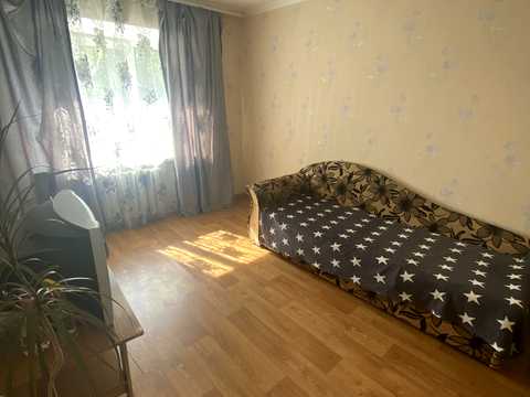 кімната за адресою Кирилівська вул. (Фрунзе), 118