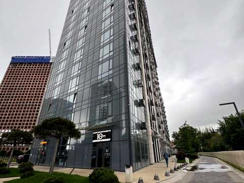 комерційна за адресою Академіка Заболотного вул., 1-Б