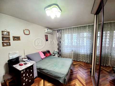 квартира за адресою Михайла Котельникова вул., 3
