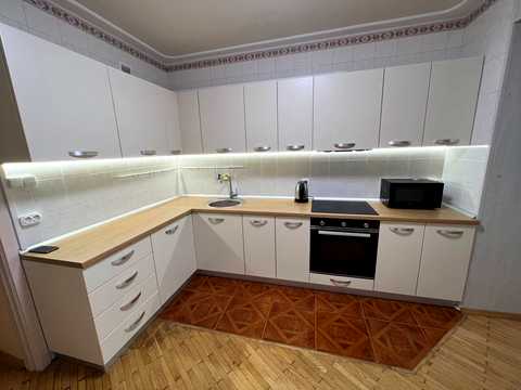 квартира за адресою Володимира Івасюка просп. (Героїв Сталінграду), 14Б
