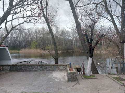 будинок за адресою Ивки