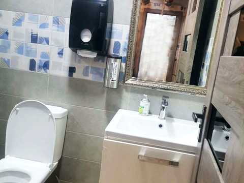 комерційна за адресою Сталеварів вул., 23