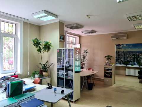 коммерческая по адресу Иорданская ул. (Лайоша Гавро)