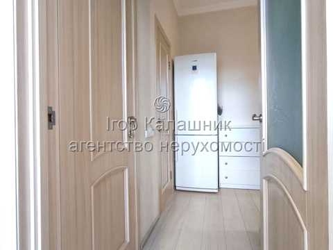 квартира за адресою Івана Світличного вул. (Петровського), 4-А