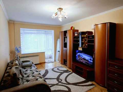 квартира за адресою Гната Хоткевича вул., 77