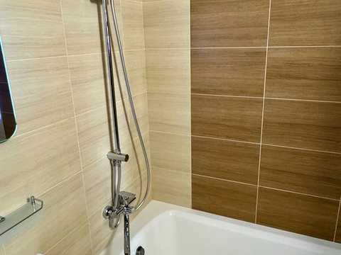 квартира по адресу Ревуцкого ул., 7-В