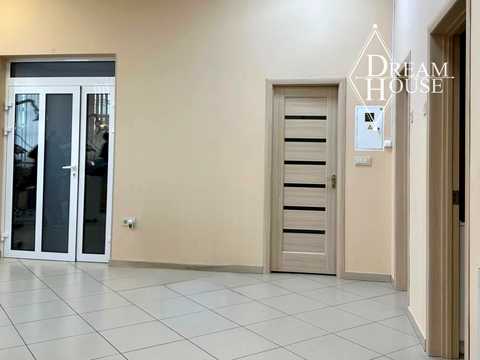 комерційна за адресою Кобзаря вул., 29А