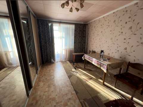 квартира за адресою Небесної Сотні просп. (Маршала Жукова), 10-Б