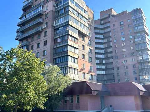 квартира за адресою Червоний Камінь жм, 3