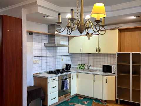 квартира за адресою Витвицького вул. (Луначарського), 30