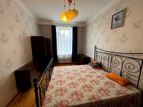 квартира за адресою Героїв Майдану вул. (Гвардійська), 28