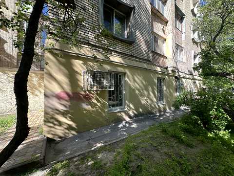 коммерческая по адресу Саксаганского ул., 45