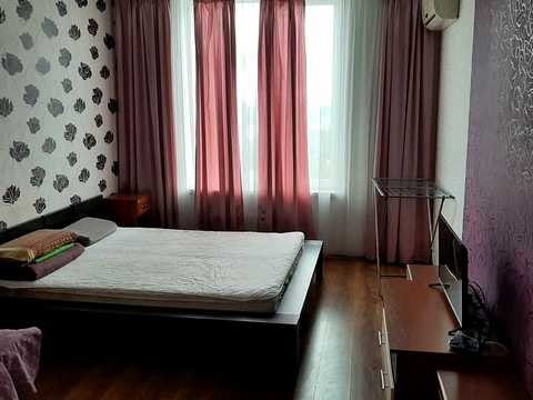 квартира за адресою Івана Крамського вул., 9