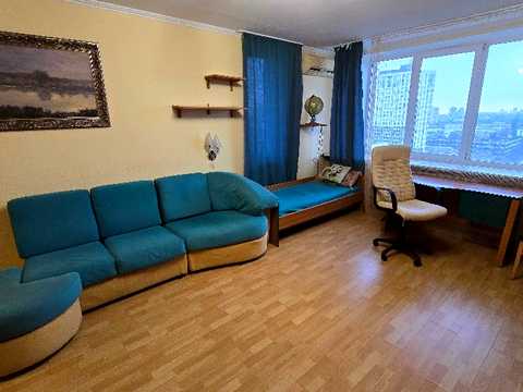 квартира за адресою В'ячеслава Чорновола вул., 20