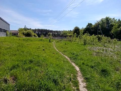 комерційна за адресою смт. Клевань, вул. Центральна, 32а