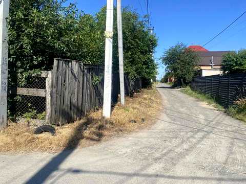 участок по адресу 5-та Лінія, 17