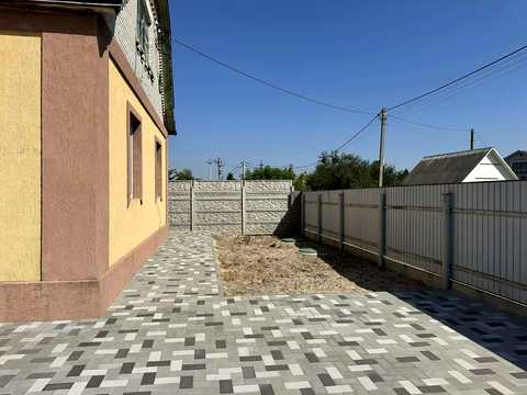 будинок за адресою Дачна, 10