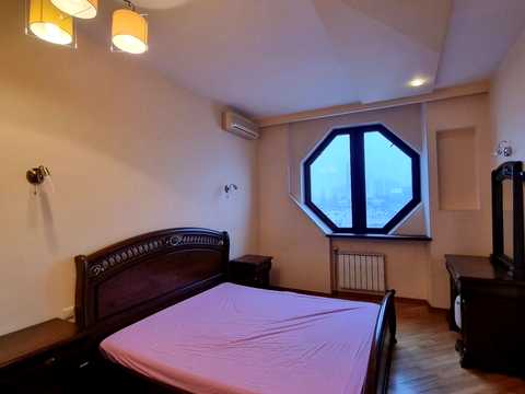 квартира за адресою Шота Руставелі вул., 44