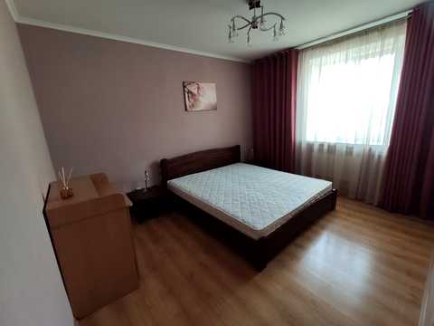 квартира по адресу Сухомлинского, 48