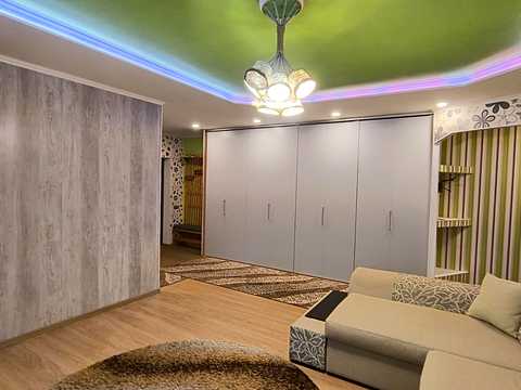 квартира за адресою Степана Бандери вул., 40/1а