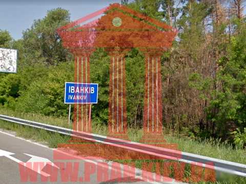 ділянка за адресою с. Іванків, 25