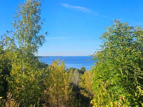 ділянка за адресою Новокиївська вул.