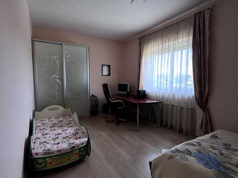 будинок за адресою Дубрівка вул., 12