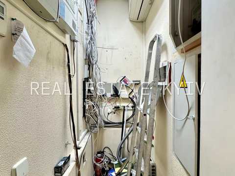 комерційна за адресою Шота Руставелі вул., 44