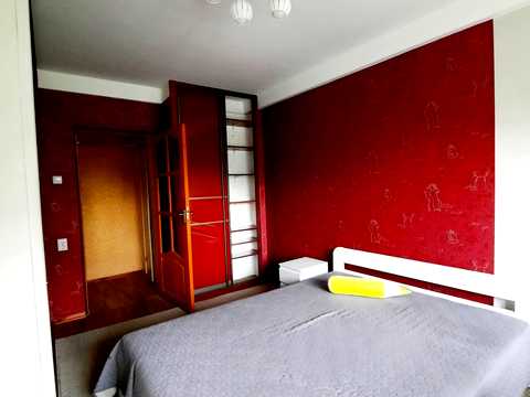 квартира по адресу Ореста Левицкого ул. (Академіка Курчатова), 3