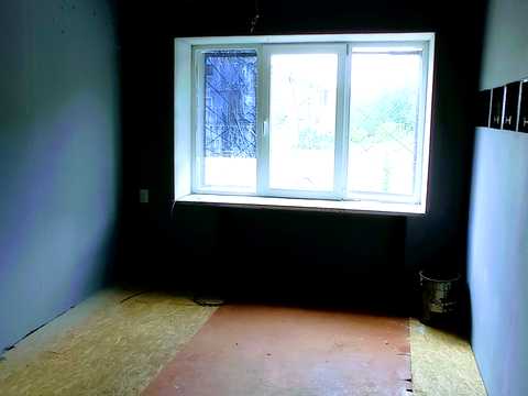 комерційна за адресою смт. Обухівка, Солідарності, 535