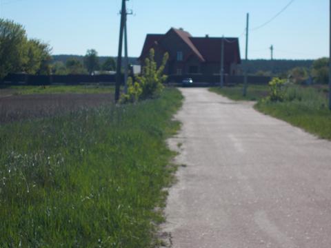 ділянка за адресою с. Старий Білоус, Шкільна, 4