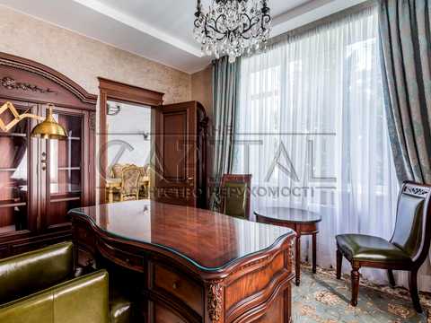 будинок за адресою с. Плюти, Обухівський