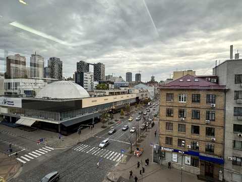 коммерческая по адресу Большая Васильковская ул. (Красноармейская), 72