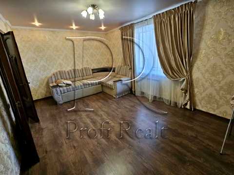 квартира за адресою Симиренка вул., 1-Г