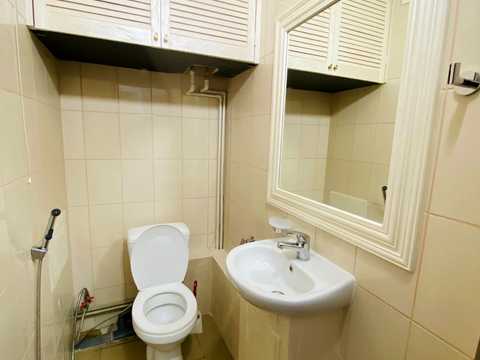 квартира за адресою Анни Ахматової вул., 16-Б