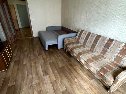 квартира за адресою Милославська вул., 16